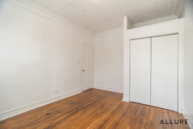 7250 S Yale Avenue 3N, Chicago, IL 60621
