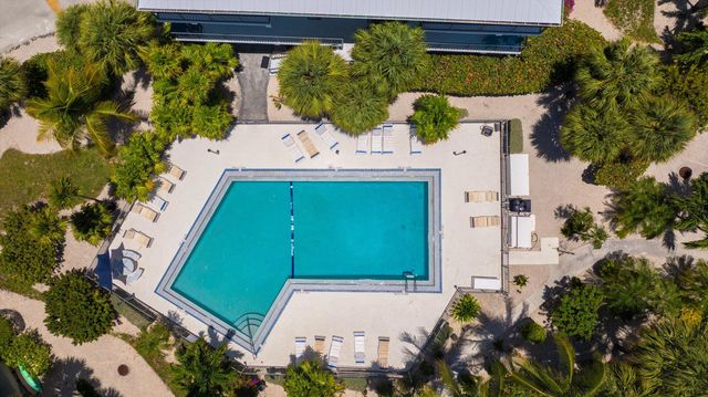 12690 Overseas Hwy Apt 51, Marathon, FL 33050