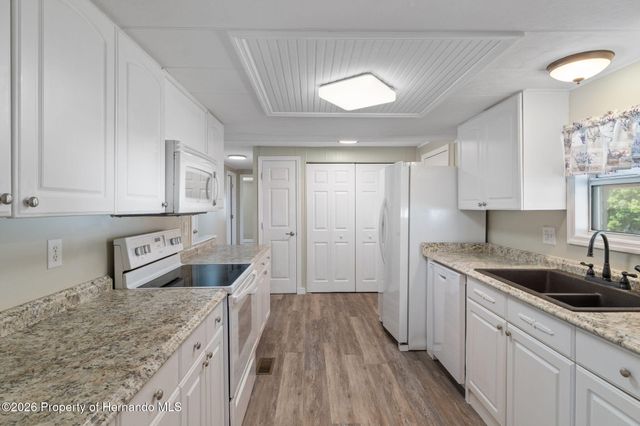 9075 Highpoint Boulevard, Brooksville, FL 34613