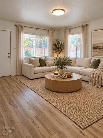 5820 Dewey Blvd, Sacramento, CA 95824