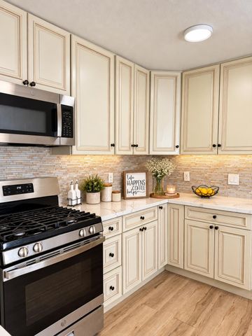 5820 Dewey Blvd, Sacramento, CA 95824