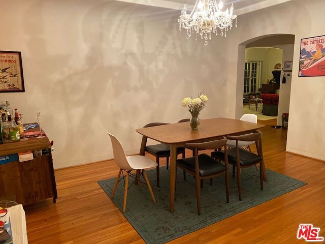 4026 Ingraham Street House, Los Angeles, CA 90005