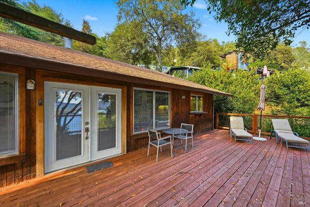 11664 Lakeview Dr, Clearlake Oaks, CA 95423