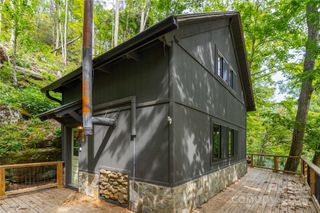 88 Mountain Farm Road, Burnsville, NC 28714