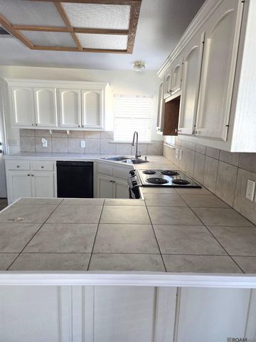 9930 Glavin Ave, Baton Rouge, LA 70810