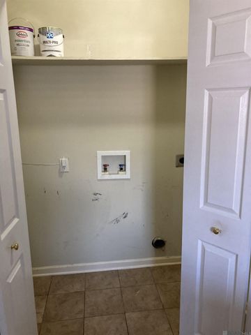 9930 Glavin Ave, Baton Rouge, LA 70810