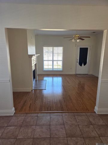 9930 Glavin Ave, Baton Rouge, LA 70810