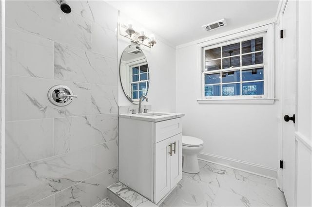 2437 Flair Knoll Drive, Atlanta, GA 30345
