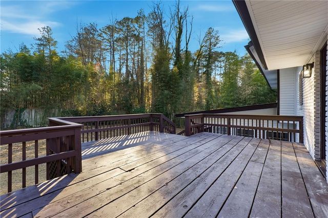2437 Flair Knoll Drive, Atlanta, GA 30345