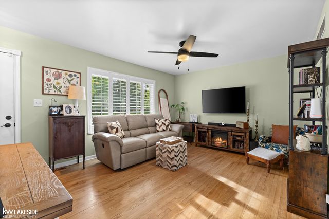 1168 Keble Lane, Oxford, MI 48371