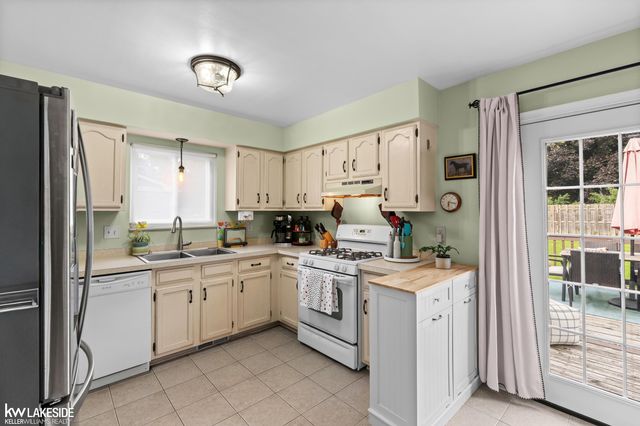 1168 Keble Lane, Oxford, MI 48371