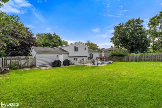 1168 Keble Lane, Oxford, MI 48371