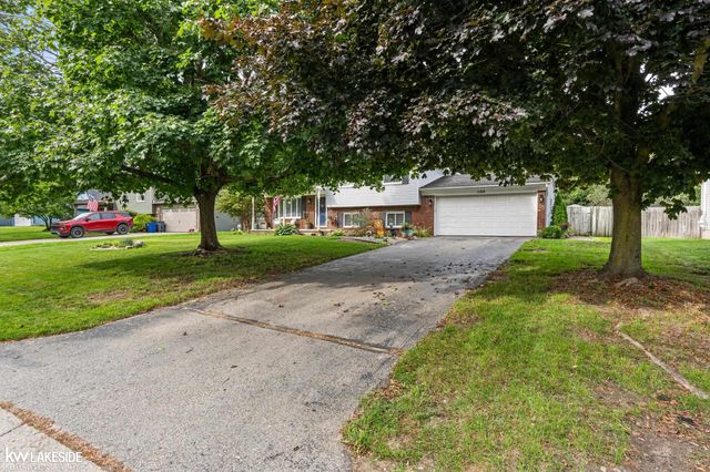 1168 Keble Lane, Oxford, MI 48371