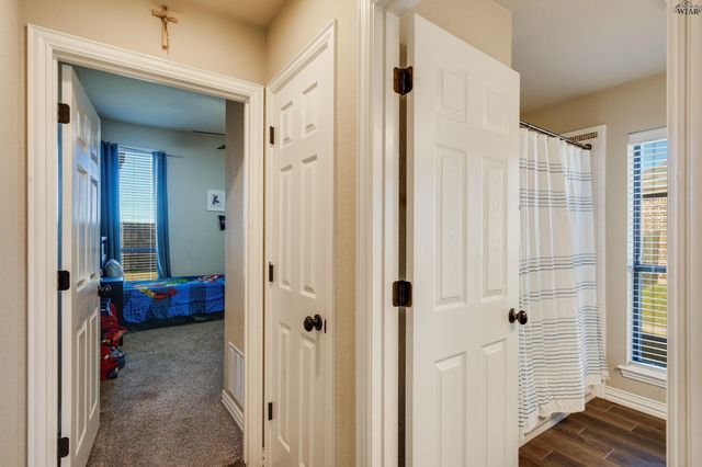 4940 SPRING HILL DRIVE, Wichita Falls, TX 76310