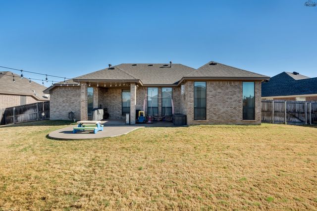 4940 SPRING HILL DRIVE, Wichita Falls, TX 76310