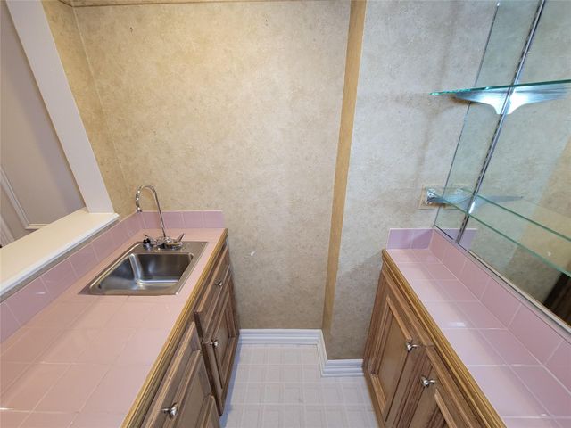 5810 Glenmere Lane, Spring, TX 77379