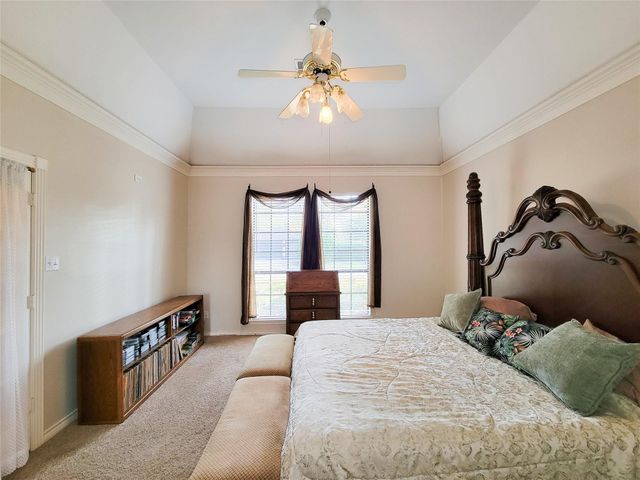 5810 Glenmere Lane, Spring, TX 77379