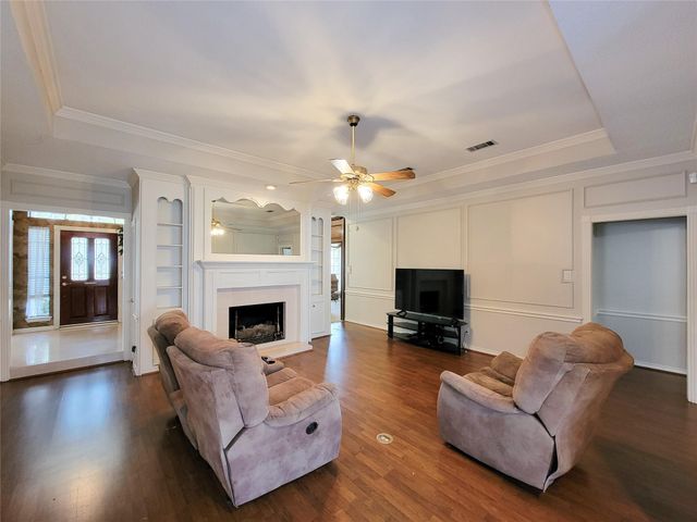 5810 Glenmere Lane, Spring, TX 77379