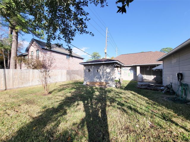 5810 Glenmere Lane, Spring, TX 77379