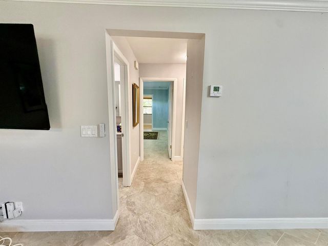 916 Savannas Point Drive E, Fort Pierce, FL 34982
