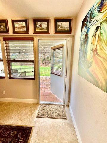 916 Savannas Point Drive E, Fort Pierce, FL 34982