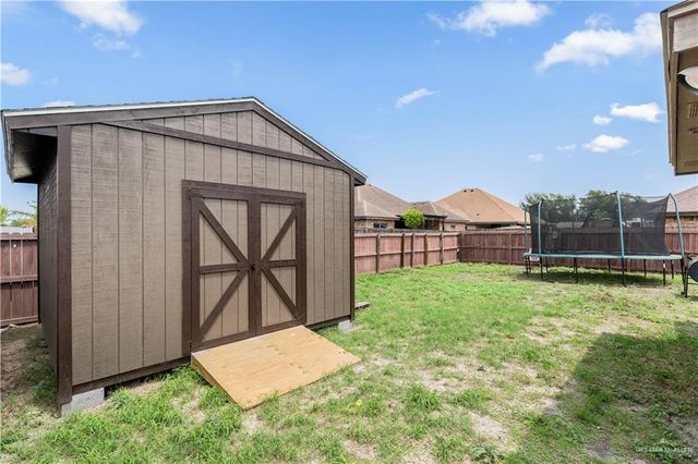 1719 W Jefferson Avenue, Mission, TX 78573
