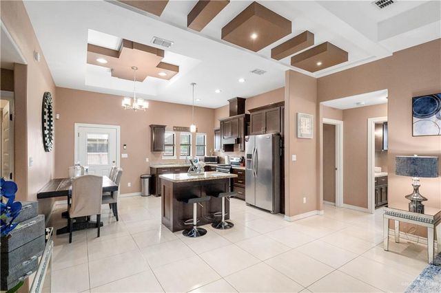 1719 W Jefferson Avenue, Mission, TX 78573
