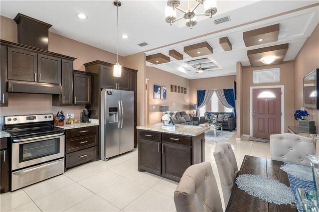 1719 W Jefferson Avenue, Mission, TX 78573