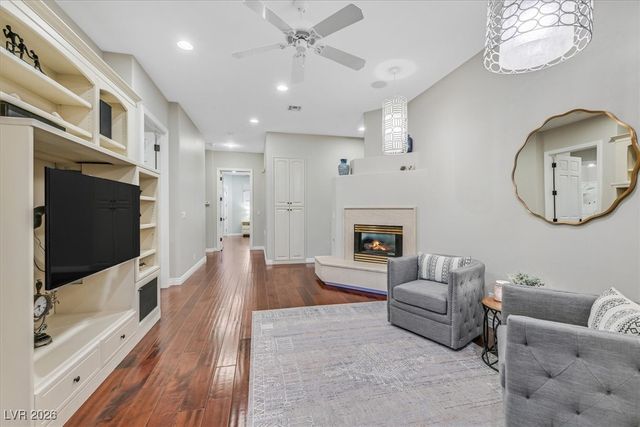 1809 White Hawk Court, Las Vegas, NV 89134