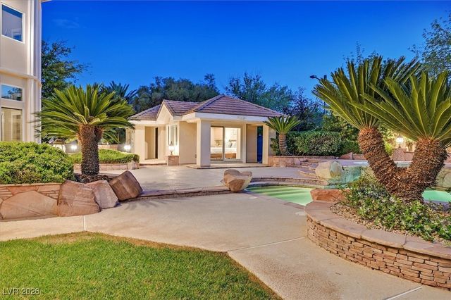 1809 White Hawk Court, Las Vegas, NV 89134