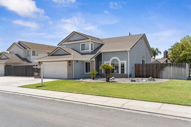 3501 Soda Canyon Dr, Ceres, CA 95307