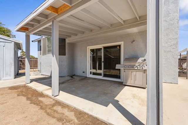 3501 Soda Canyon Dr, Ceres, CA 95307