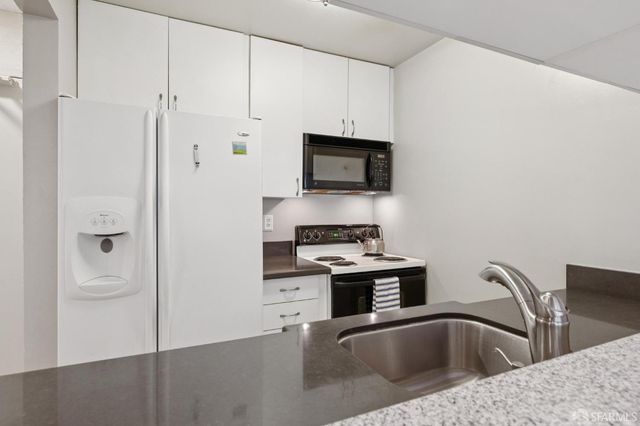 5320 Diamond Heights Boulevard 202K, San Francisco, CA 94117