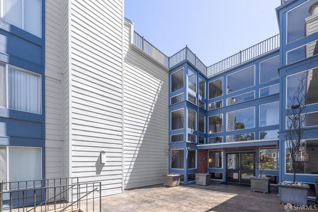 5320 Diamond Heights Boulevard 202K, San Francisco, CA 94117