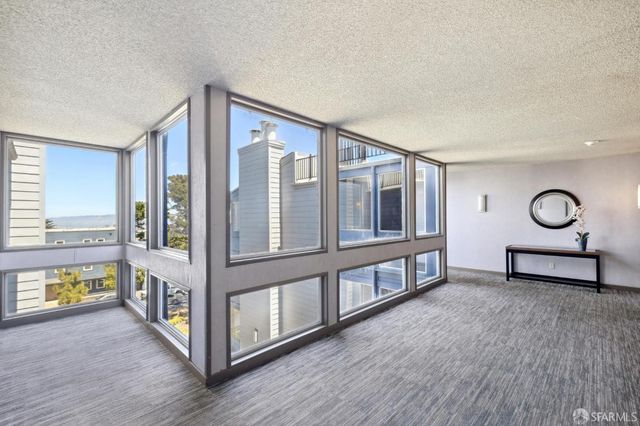 5320 Diamond Heights Boulevard 202K, San Francisco, CA 94117