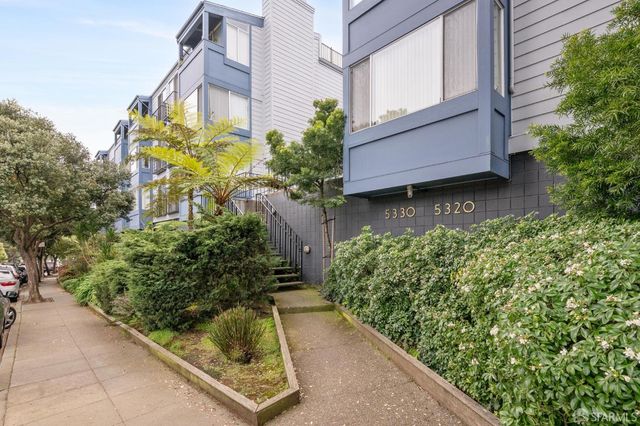 5320 Diamond Heights Boulevard 202K, San Francisco, CA 94117