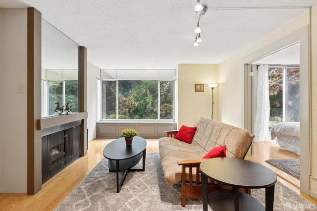 5320 Diamond Heights Boulevard 202K, San Francisco, CA 94117