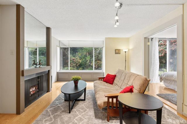 5320 Diamond Heights Boulevard 202K, San Francisco, CA 94117