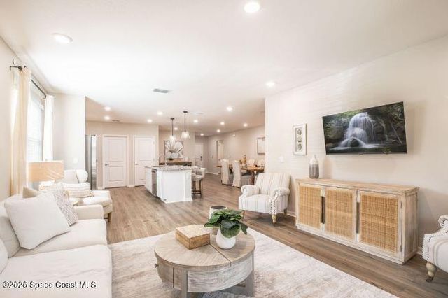 1407 Needle Palm Drive, Edgewater, FL 32132