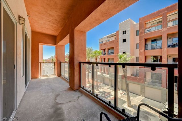 87 East Agate Avenue 301, Las Vegas, NV 89123