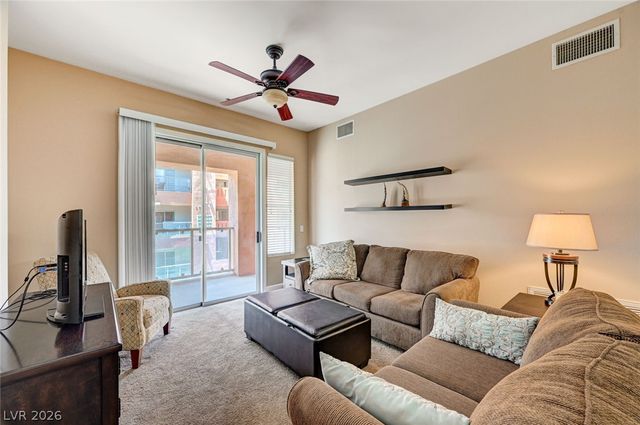 87 East Agate Avenue 301, Las Vegas, NV 89123