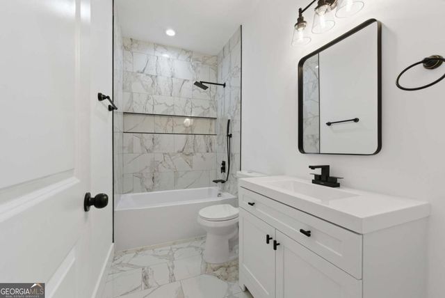 4604 Catfish Court SE, Acworth, GA 30102