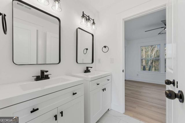 4604 Catfish Court SE, Acworth, GA 30102