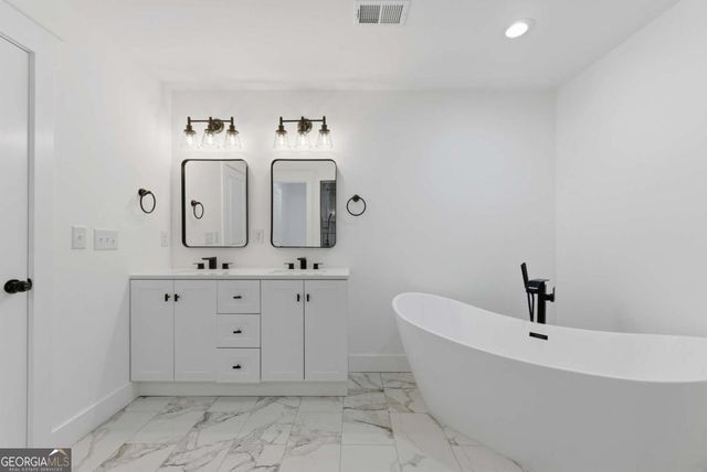 4604 Catfish Court SE, Acworth, GA 30102