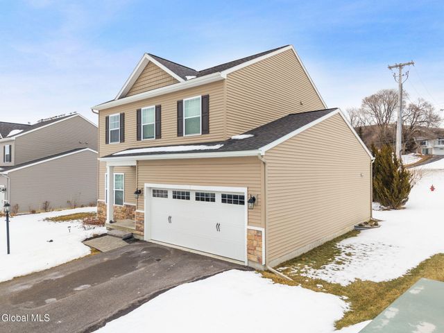 1 Cove Road, Colonie, NY 12047