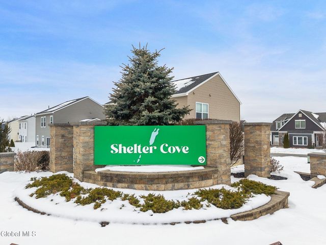 1 Cove Road, Colonie, NY 12047