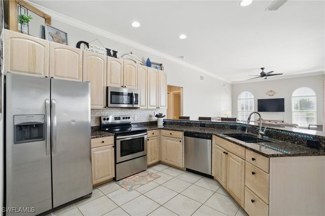 2246 Oxford Ridge CIR, Lehigh Acres, FL 33973