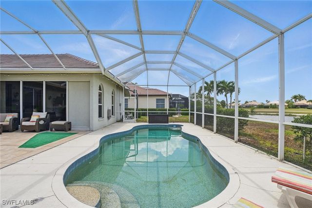 2246 Oxford Ridge CIR, Lehigh Acres, FL 33973