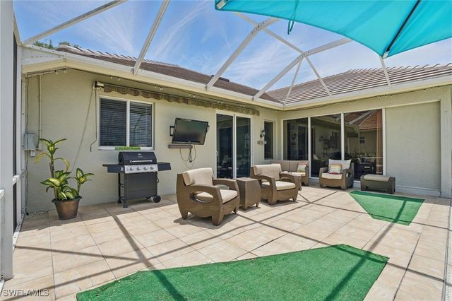 2246 Oxford Ridge CIR, Lehigh Acres, FL 33973