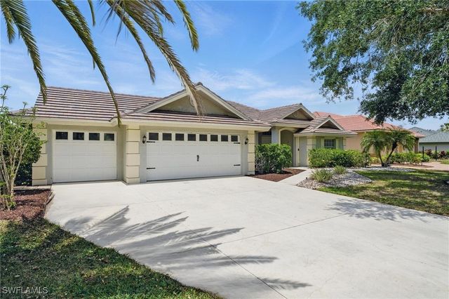 2246 Oxford Ridge CIR, Lehigh Acres, FL 33973